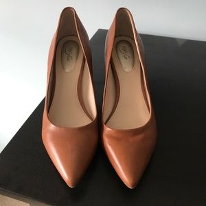 100% leather high heels
